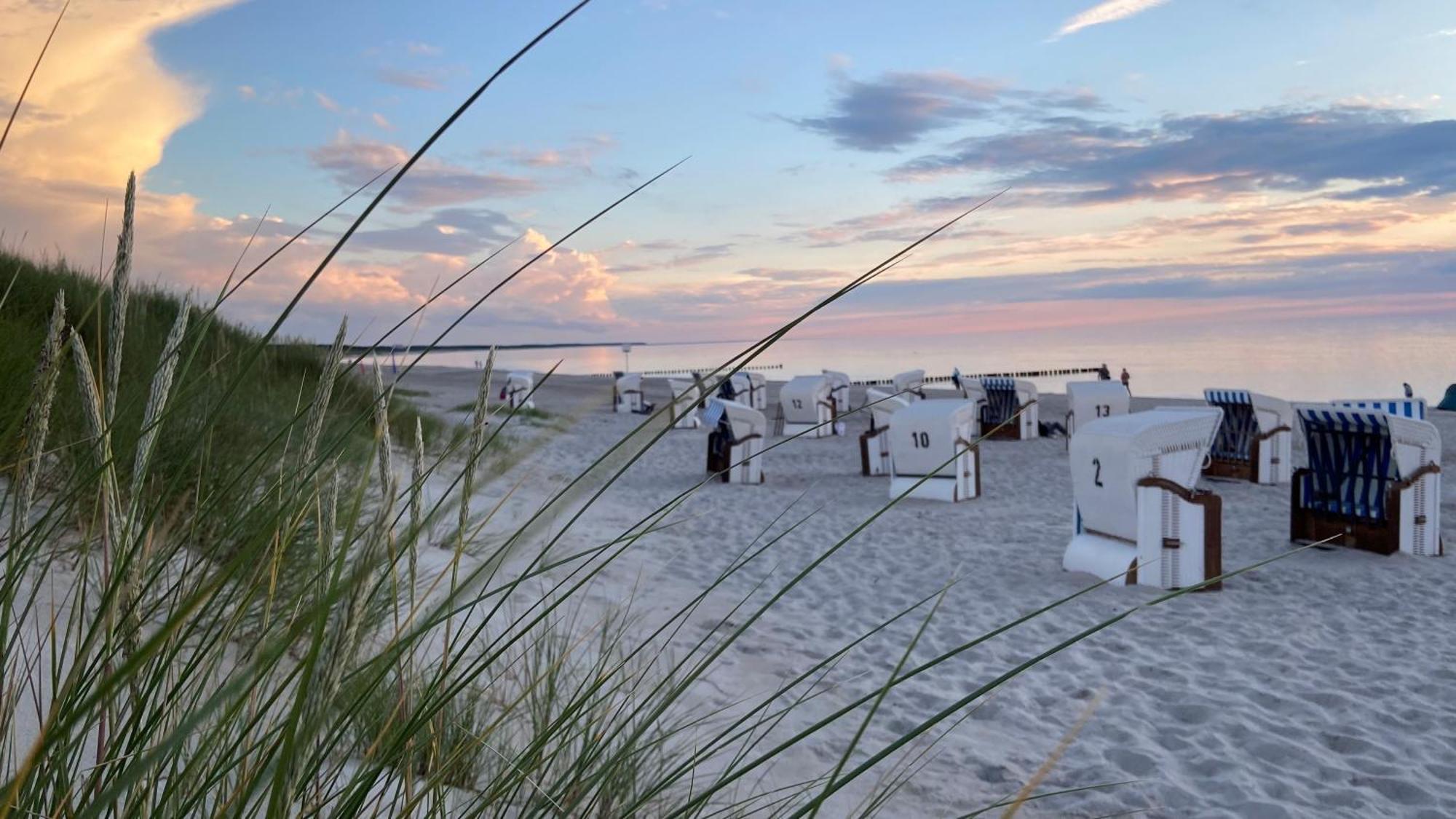 Ferienwohnung Strandkoje オストゼーバート・ディアーハーゲン エクステリア 写真